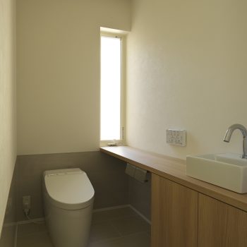 早川邸 新築戸建て 内装デザイン トイレ