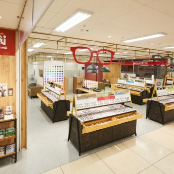 アイメガネ古河店 店舗デザイン